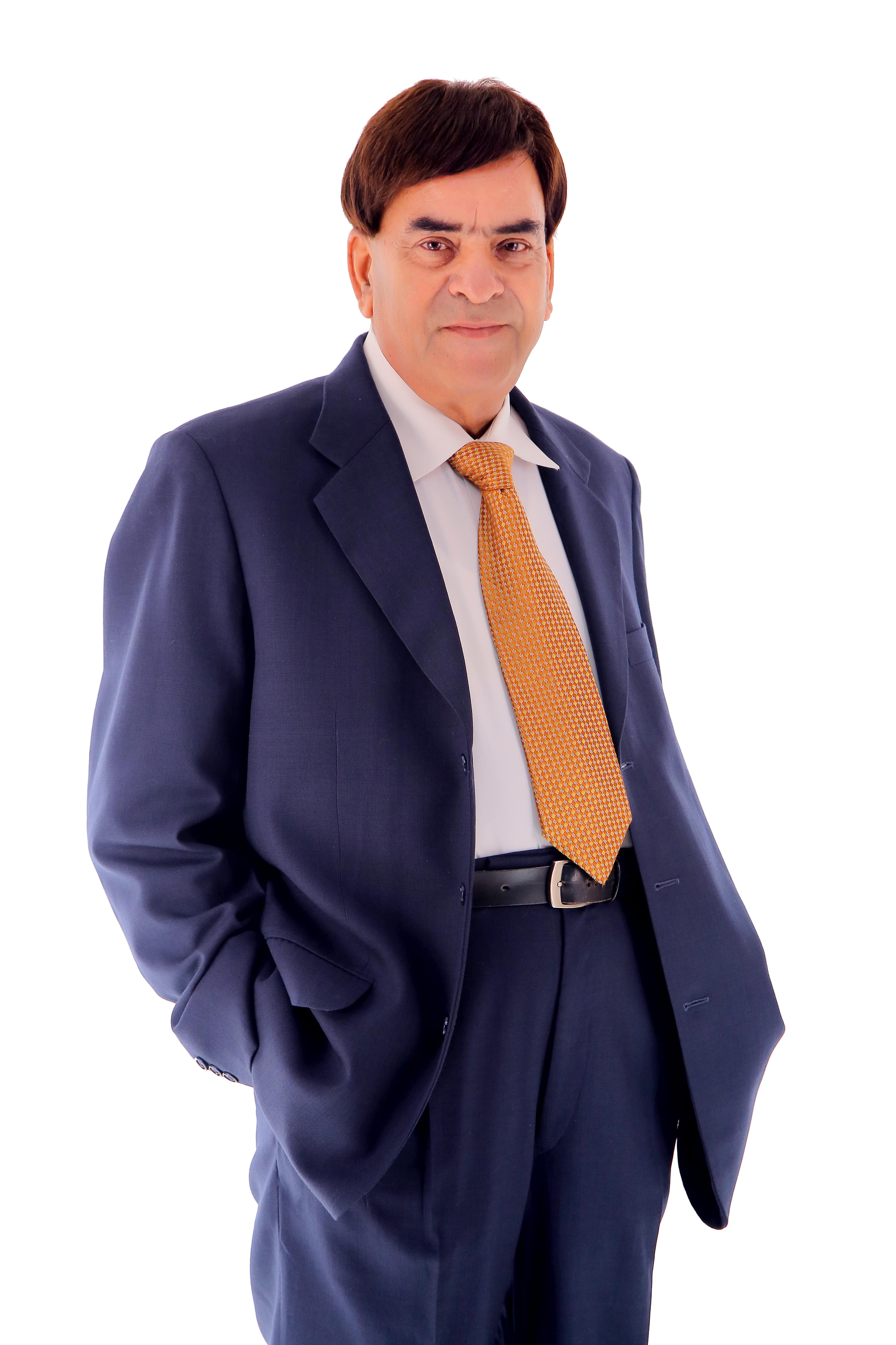 Dr Sudershan Arora